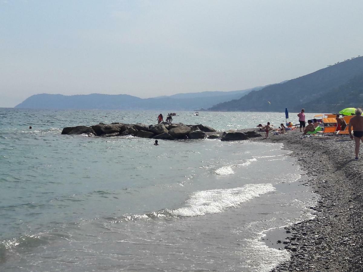 Appartamento Vista Mare 알벤가 외부 사진